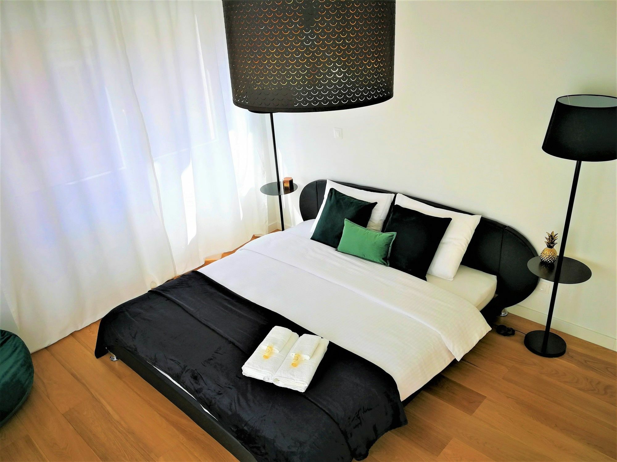 Industrial Lisbon Apartment (Adults Only) Bagian luar foto